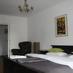 Miodowa Apartment Old Town