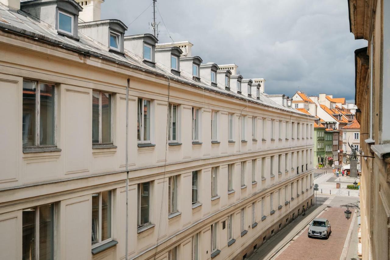 Apartment Miodowa Old Town